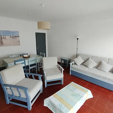 Апартаменты Rocha House